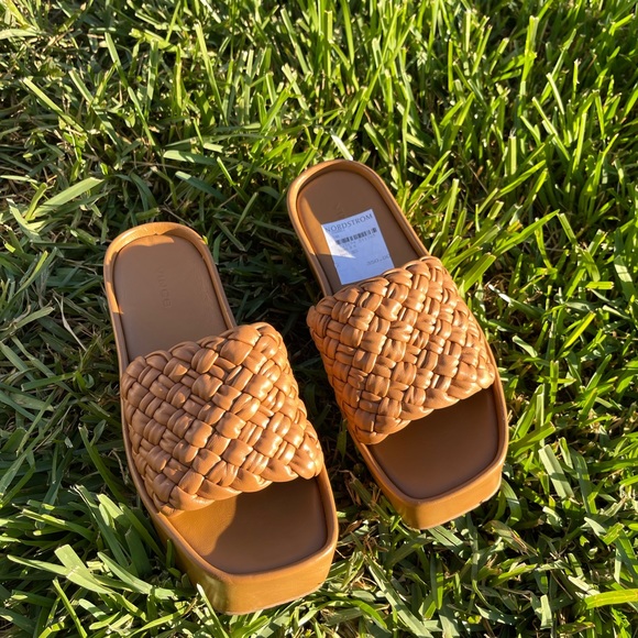 Vince | Shoes | Vince Mari Platform Wedge Sandal Size 8 Women 35 | Poshmark